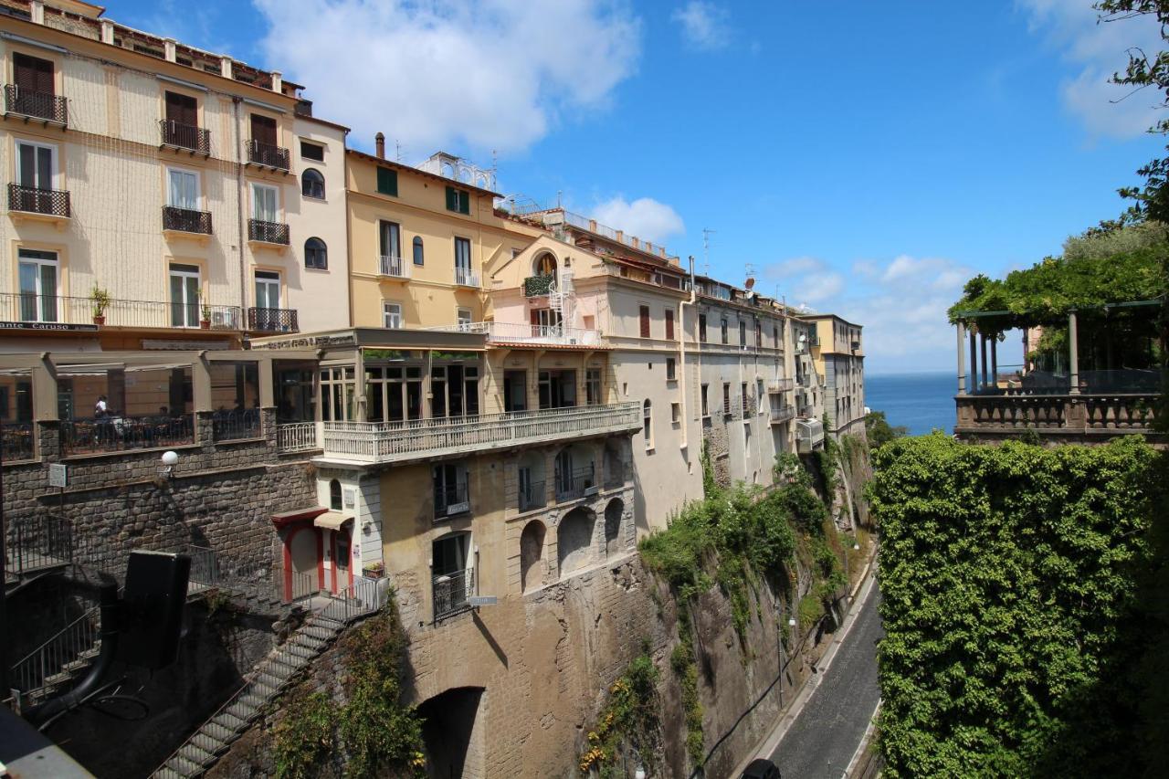 Piazza Tasso Max 1 Apartman Sorrento Kültér fotó